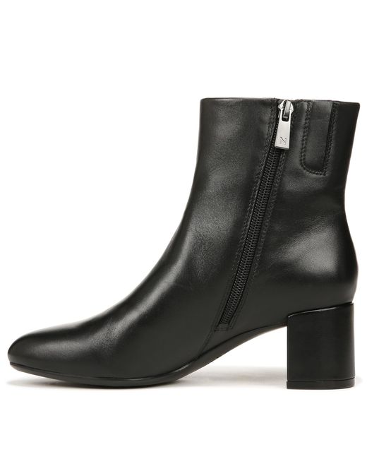 Naturalizer S River Heeled Ankle Bootie Black Leather 8 M