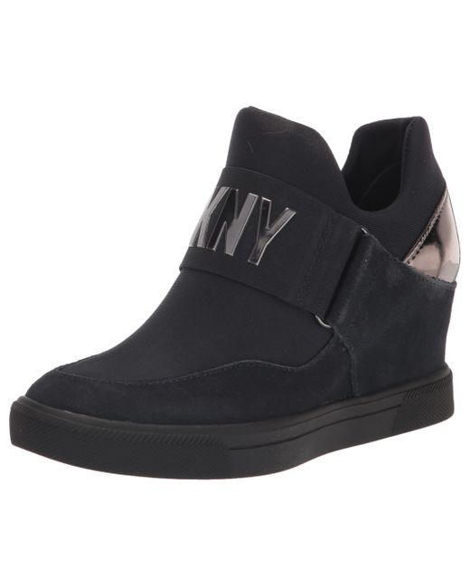 DKNY Black Comfortable Classic Slip-on Sneaker Heeled Sandal