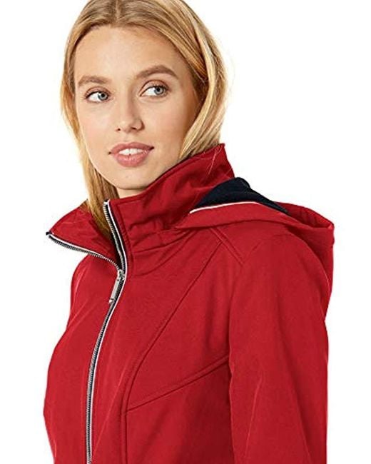 Tommy Hilfiger Soft Shell Rain Jacket With Detachable Hood in Crimson