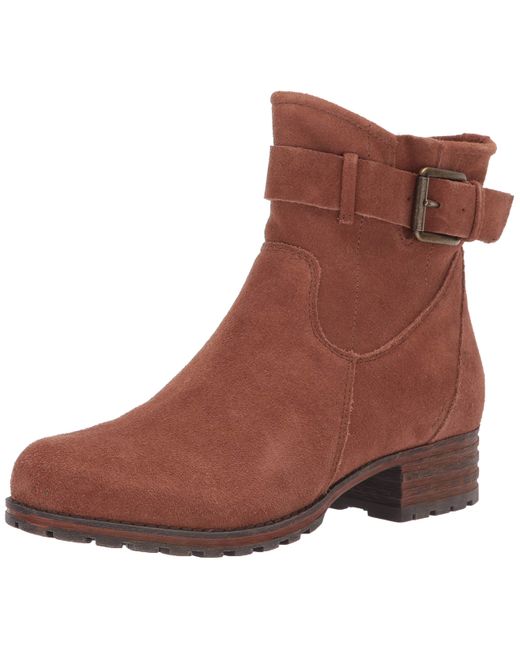 clarks marana amber suede booties