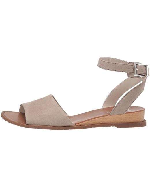 Kenneth Cole Reaction Natural Jolly Low Wedge Sandal
