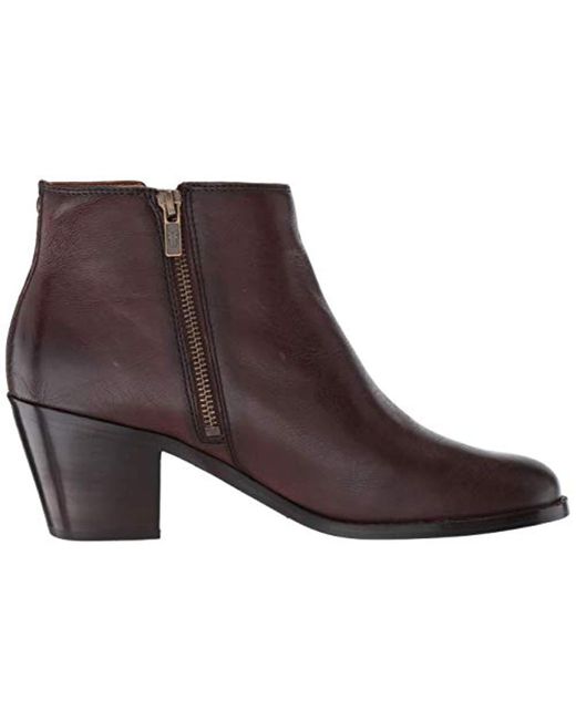 frye jolene inside zip short