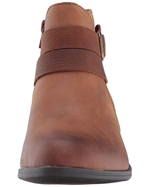 clarks addiy cora boots