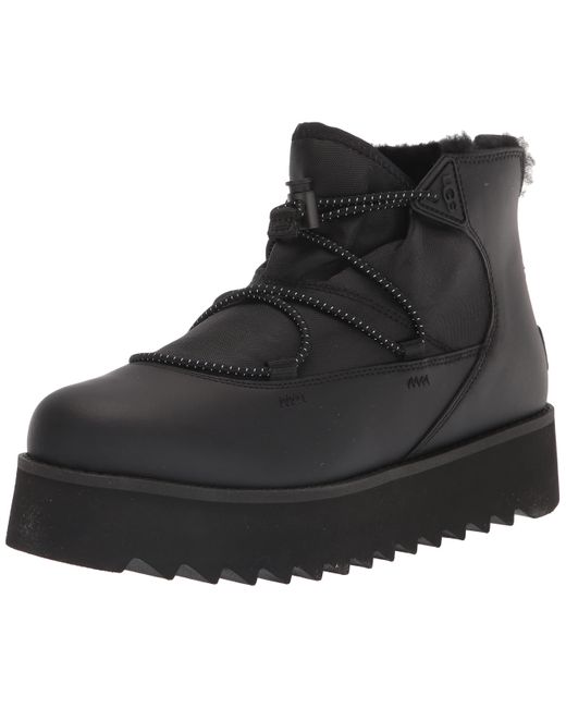 classic rising toggle women's leather boots