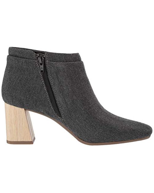 aerosoles head north booties