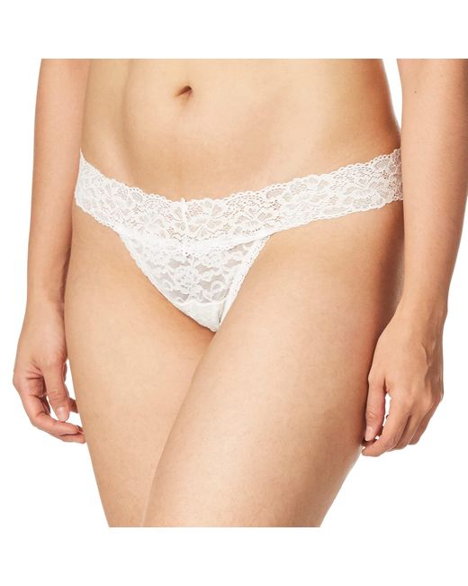 Maidenform White Womens Comfort Devotion Lace Thong Panties
