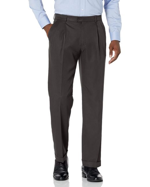 Perry Ellis Classic Fit Elastic Waist Double Pleated Cuffed Pant in