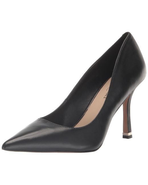 Kenneth Cole Black Romi Pump