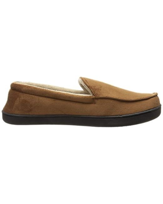 isotoner mens moccasin slippers
