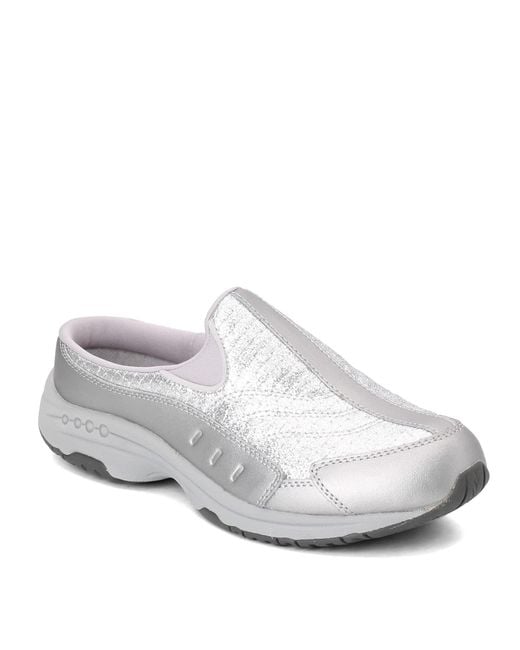 Easy Spirit White Traveltime 481 Clog