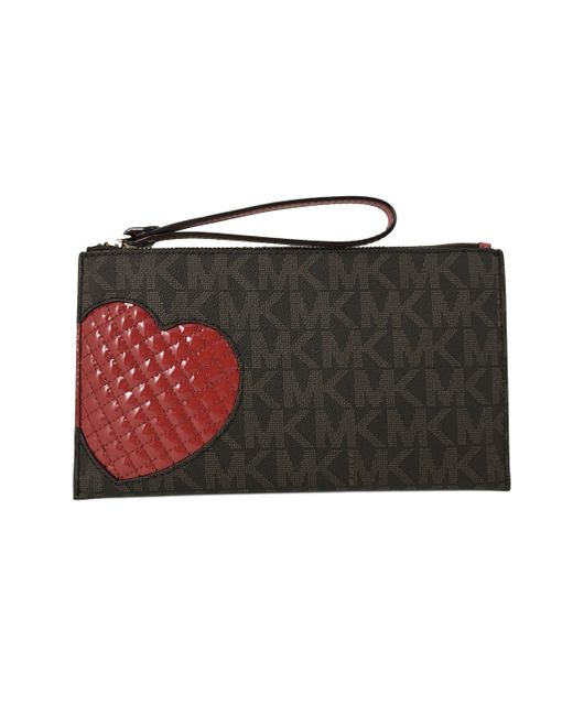Michael Kors Black Giftable Pvc Signature Jst Lg Heart Zip Clutch In Brown/red