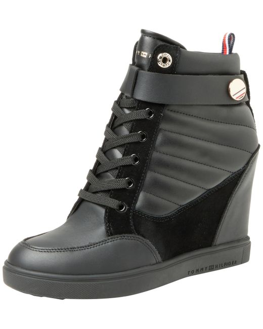 Tommy Hilfiger Black Wedge Boot FW0FW06752 Cupsole Sneaker
