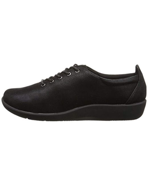 clarks cloudsteppers lace up