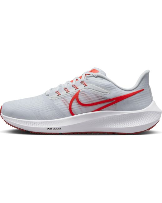 Nike Black Air Zoom Pegasus 39 Sneaker for men