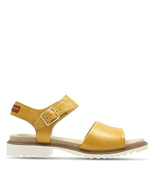 Clarks Ferni Fame Leather Sandals In Yellow