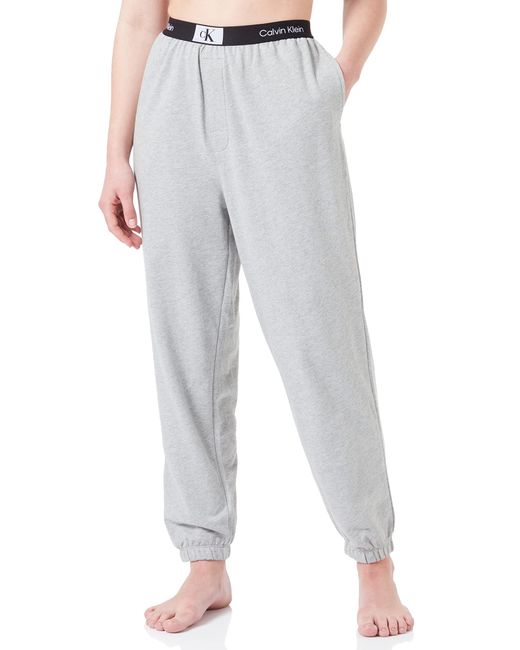 Mujer Pantalón de Chándal Sweatpants Largo Calvin Klein de color Gray