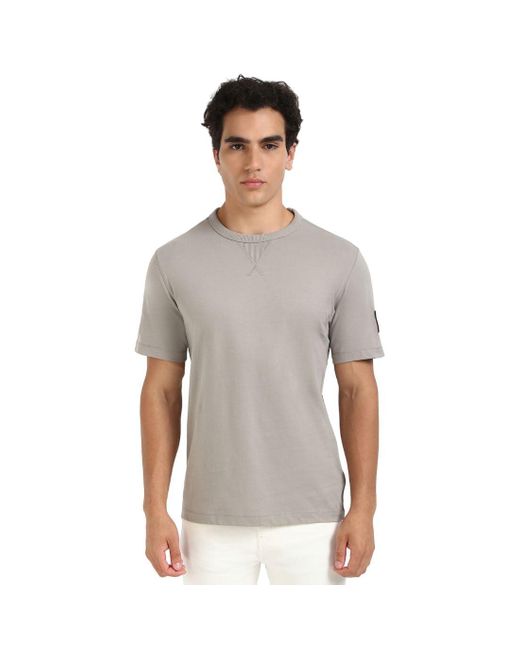 Calvin Klein Jeans Badge Regular Tee J30j323484 S/s T-shirt in het Gray voor heren
