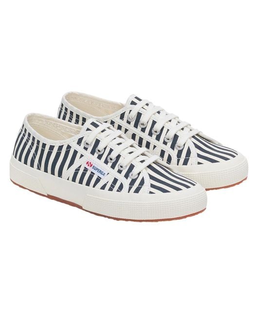 Donna/Donna 2750 Scarpe da ginnastica a righe di Superga in White