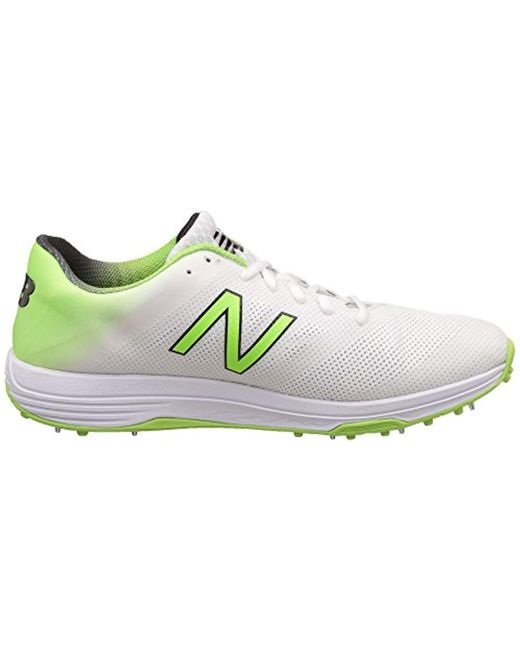 new balance cricket shoes for men