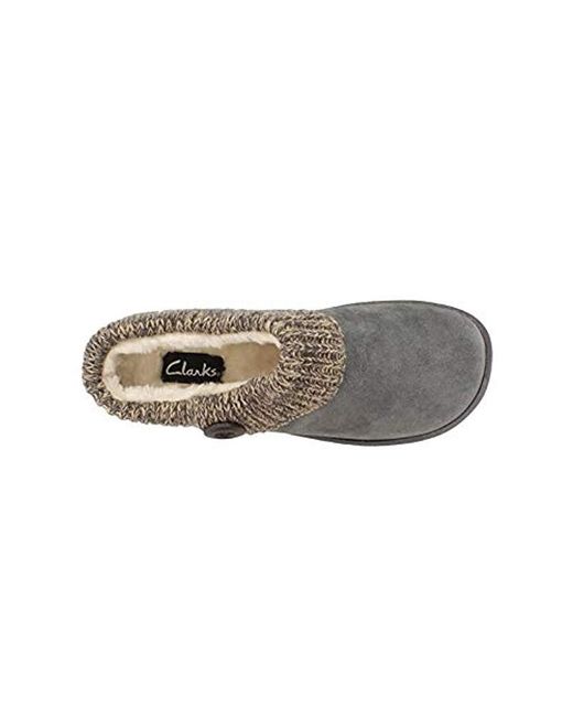 clarks quilted scuff slipper