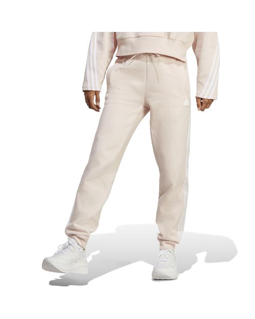 W FI 3s Reg PNT Pantalon adidas en coloris Neutre Lyst