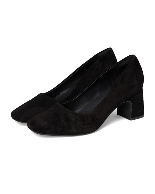 Clarks Black Fernie Court Pump
