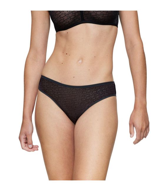 Signature Sheer Tai Ex Slip di Triumph in Black