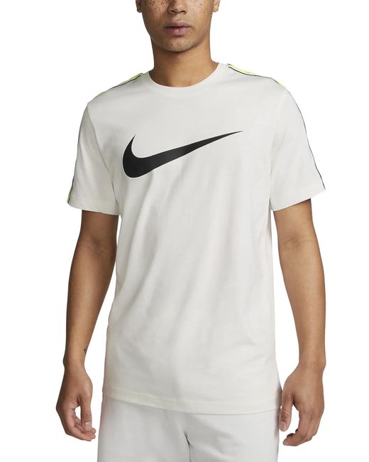 Nike NSW Repeat Sw Ss Tee T-Shirt in White für Herren
