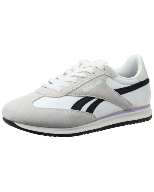 World 70 Reebok de color White