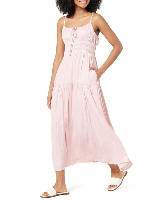Tavia Tie-Front Tiered Maxi Dress Abito di The Drop in Pink
