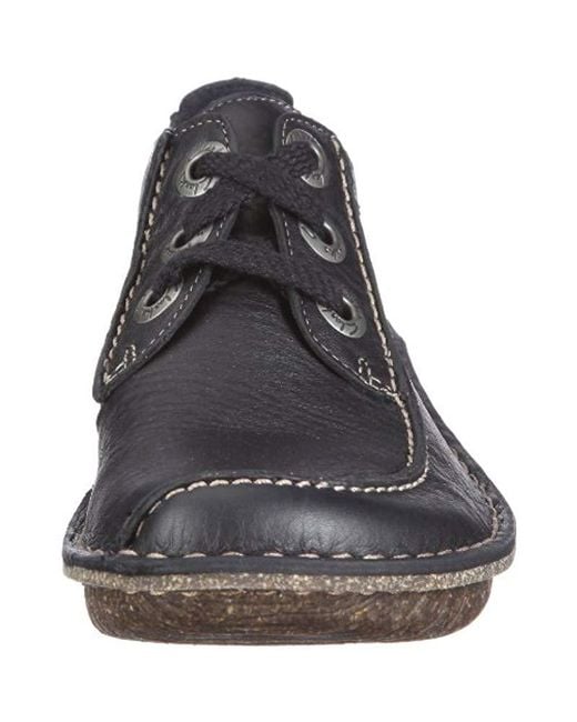 amazon clarks funny dream