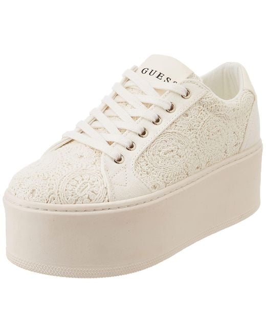 guess white banq trainers
