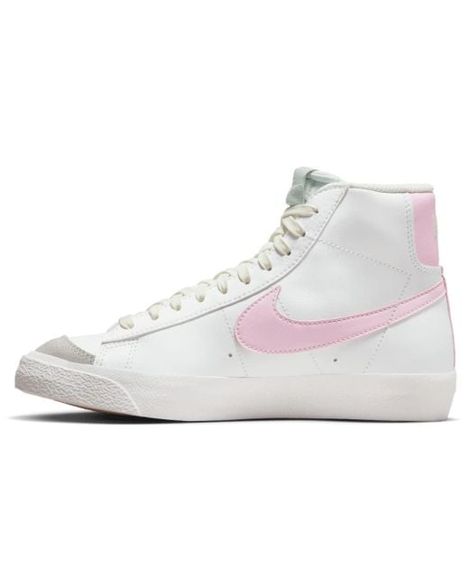 Nike on sale Juvenate Roze