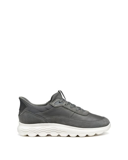 Sneaker da donna SPHERICA Plus in pelle grezza grigio di Geox in Gray