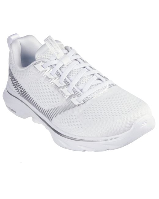 Go Walk 7 Hailey di Skechers in White