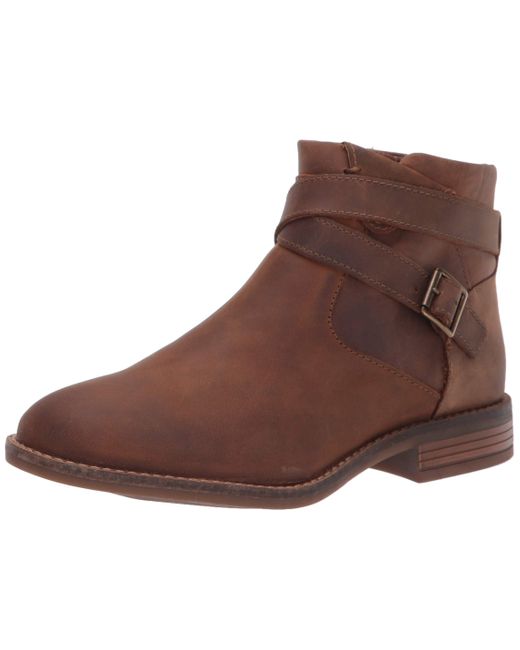 clarks womens camzin dime booties flat heel