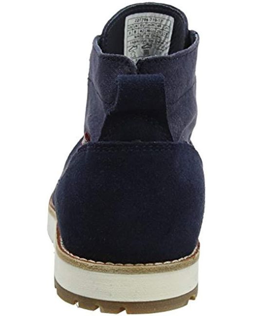 levi's jax light chukka