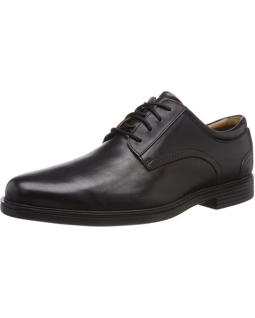 clarks mens trainers wide fit