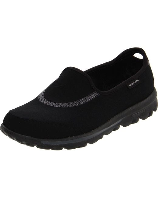 Go Walk di Skechers in Black
