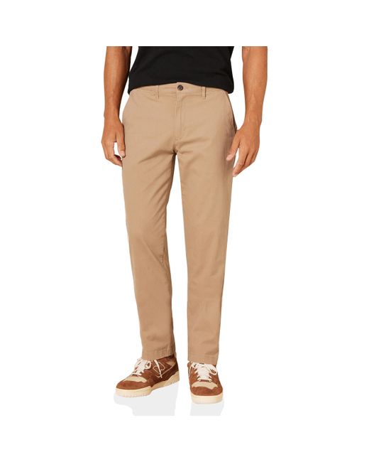 Pantaloni Chino Elasticizzati Casual vestibilità Sportiva di Amazon Essentials in Natural da Uomo