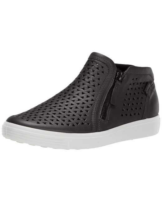 ecco soft 7 low cut zip bootie black