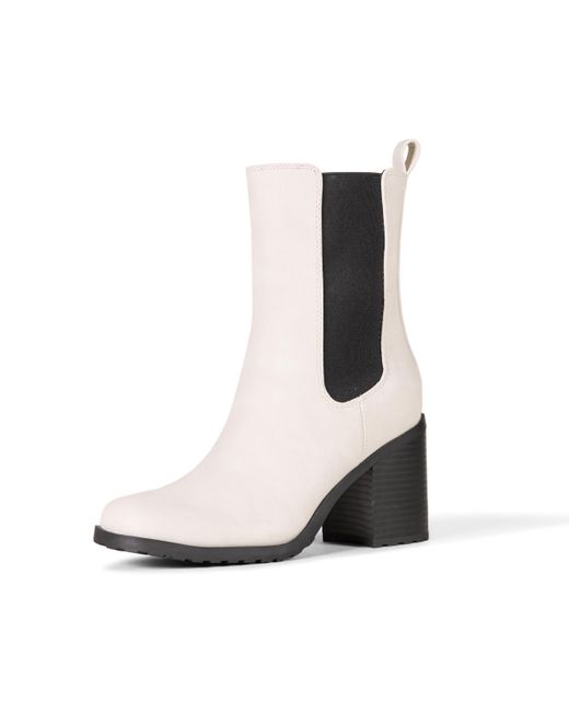 Amazon Essentials Black Heeled Chelsea Boot