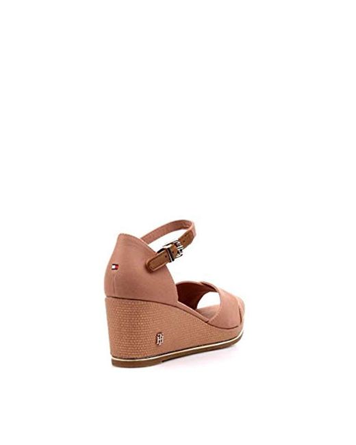 tommy hilfiger feminine mid wedge sandal basic