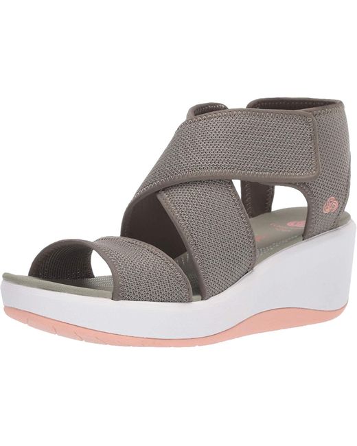 clarks leather booties