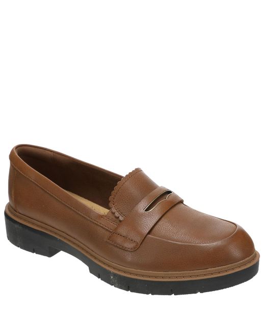 Clarks Brown Westlynn Glow Penny Loafer