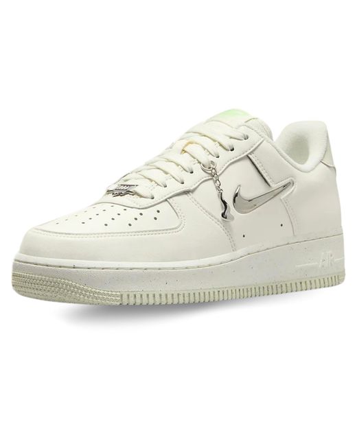 Scarpe Wmns Air Force 1 '07 Low Next Nature TG 39 cod FN8540-100 di Nike in White