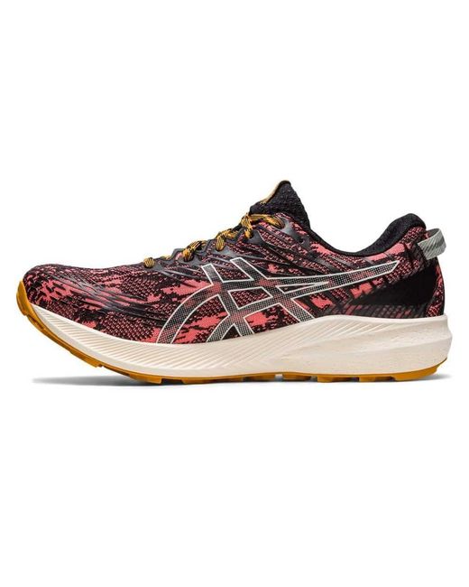 Asics Fuji Lite 3 in het Red