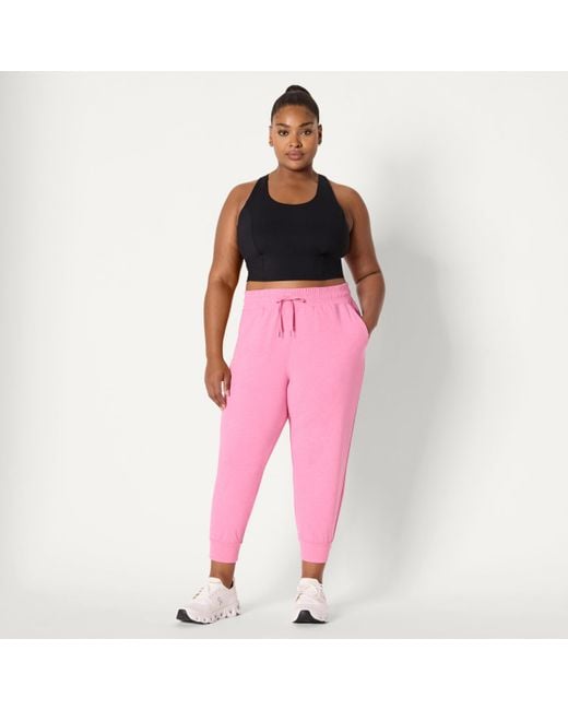 Amazon Essentials Red Supersofte Funktions-Capri-Jogginghose