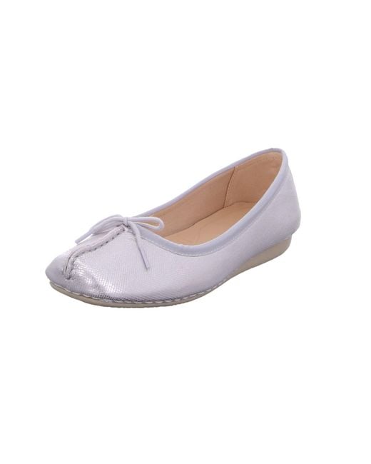 Freckle Ice Leather di Clarks in White