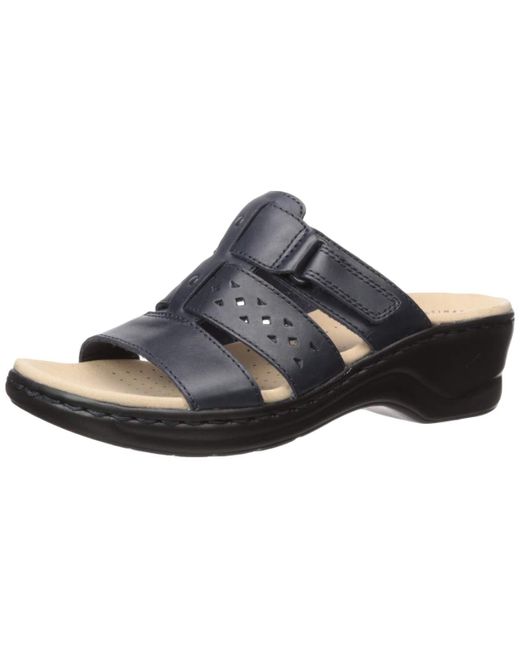 clarks navy blue sandals